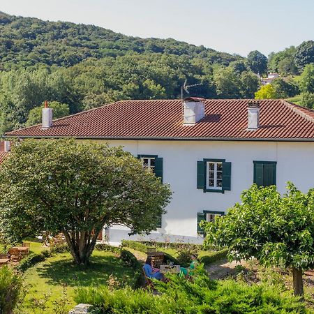 Maison Gamboia, Chambres D'Hotes Au Calme Avec Jardin Hasparren Ngoại thất bức ảnh